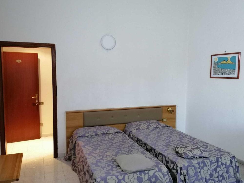 Hotel Santa Marta Pozzuoli Dış mekan fotoğraf