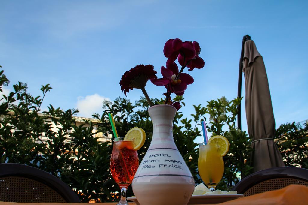 Hotel Santa Marta Pozzuoli Dış mekan fotoğraf